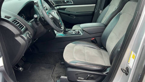 2017 Ford Explorer XLT