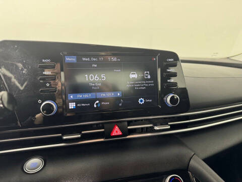 2022 Hyundai Elantra