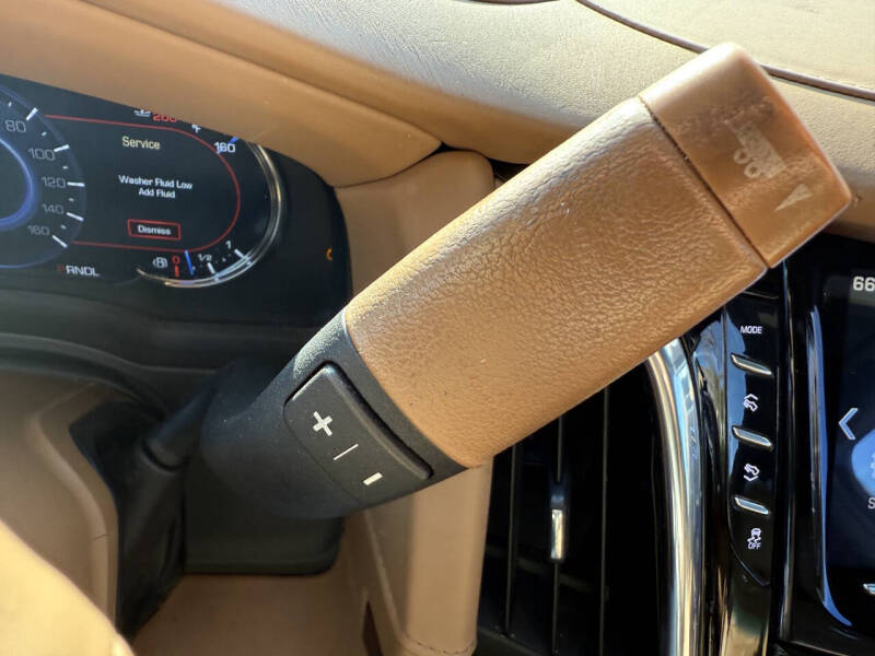 2017 Cadillac Escalade ESV Platinum