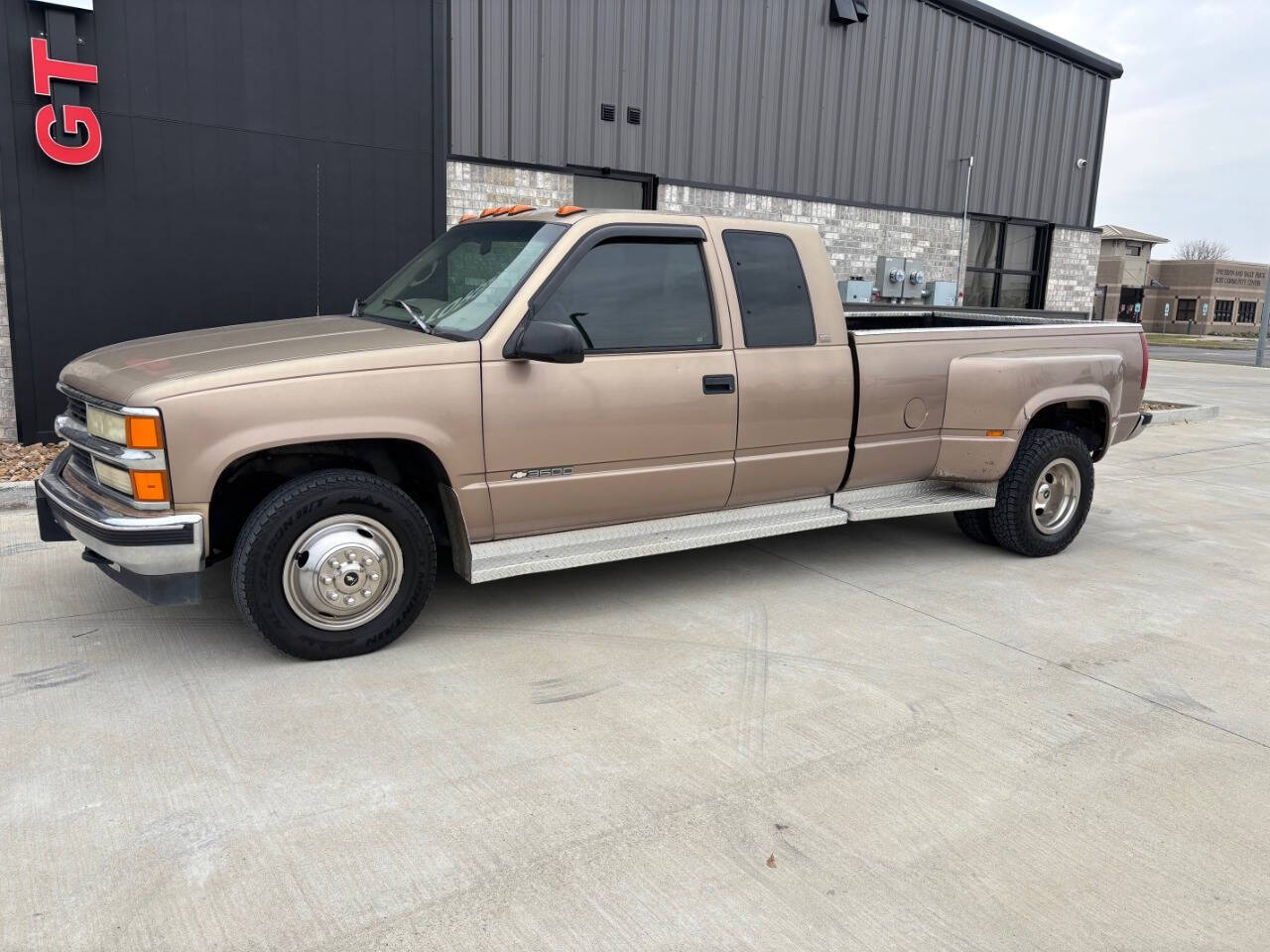 1997 Chevrolet C3500 CHEYENNE