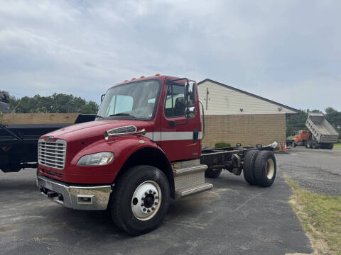 2007 Freightliner M2 106