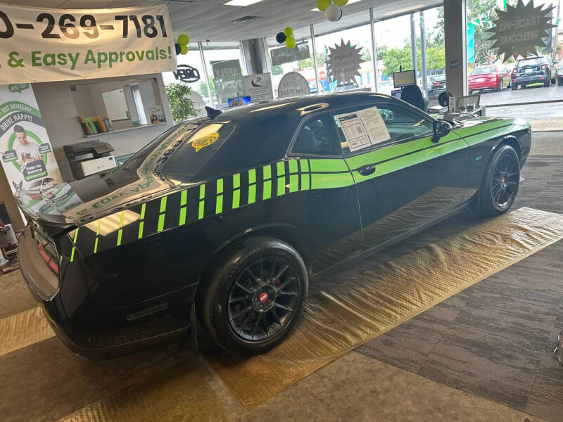 2017 Dodge Challenger GT