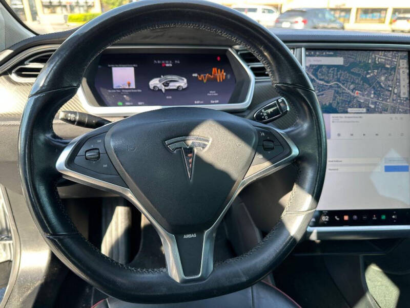 2013 Tesla Model S Performance