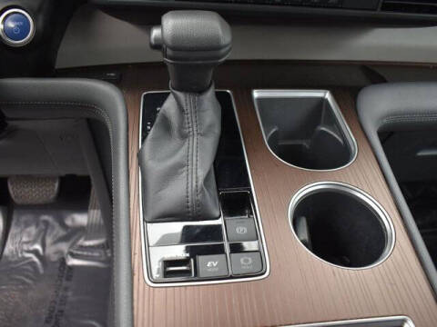 2022 Toyota Sienna LE 8-Passenger