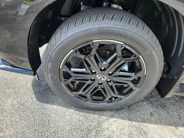 2026 Infiniti QX80 Sport