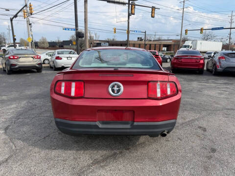 2010 Ford Mustang V6