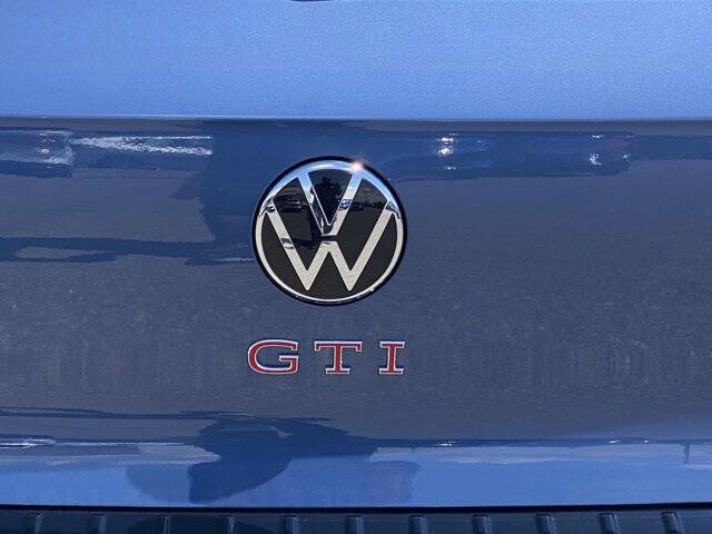 2025 Volkswagen Golf GTI SE