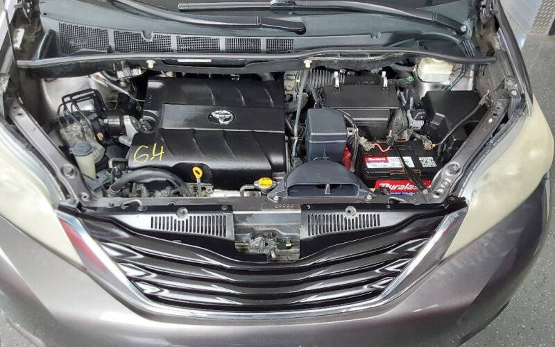2011 Toyota Sienna