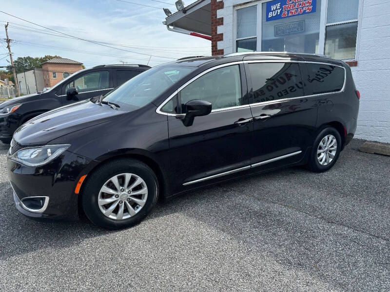 2018 Chrysler Pacifica Touring L