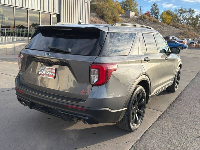2023 Ford Explorer ST
