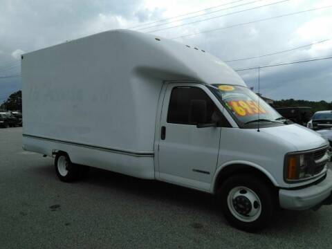 2002 Chevrolet Express Cutaway for sale at Kelly & Kelly Supermarket of Cars in Fayetteville NC