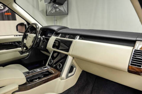 2020 Land Rover Range Rover P525 HSE