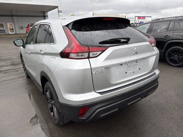 2024 Mitsubishi Eclipse Cross LE
