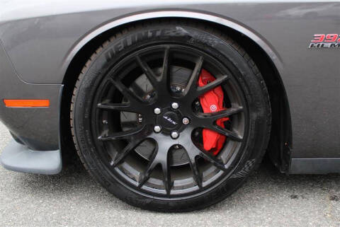 2015 Dodge Challenger SRT 392