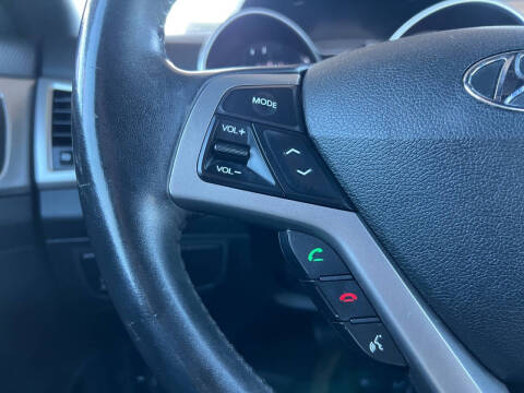 2017 Hyundai Veloster Value Edition