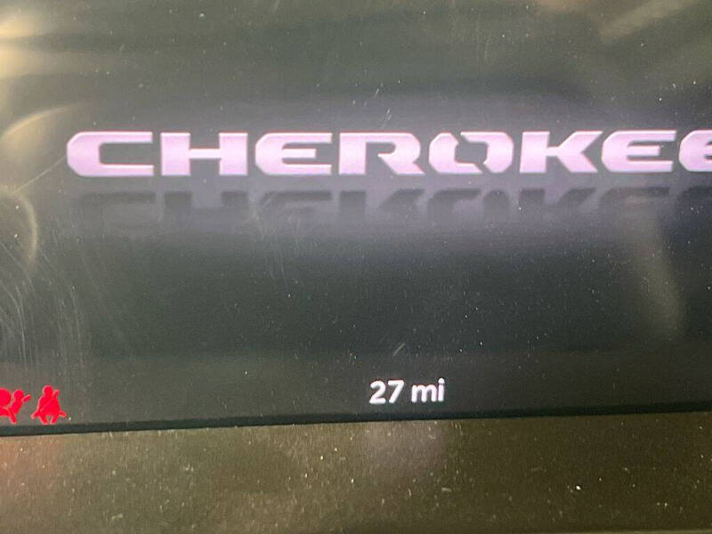 2026 Jeep Cherokee Laredo