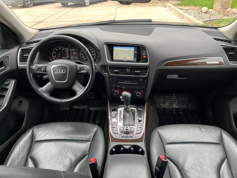 2012 Audi Q5 3.2 quattro Premium Plus