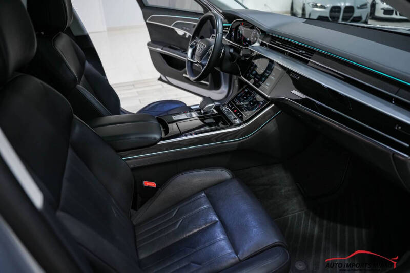 2022 Audi A8 L quattro 55 TFSI