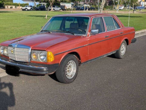 1980 Mercedes-Benz 300-Class
