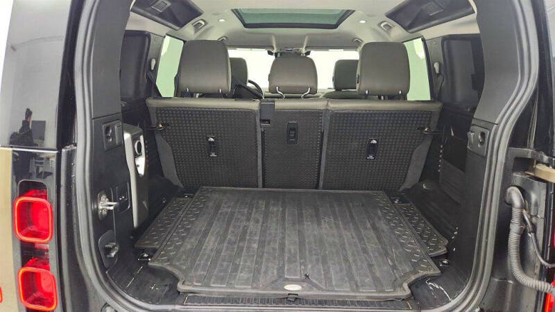 2020 Land Rover Defender 110 First Edition