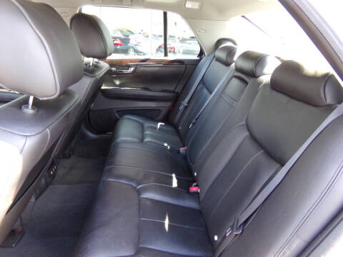 2010 Cadillac DTS Luxury Collection