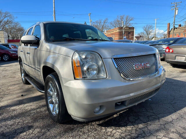 2009 GMC Yukon for sale at Kelly Auto Group in Cleveland, OH