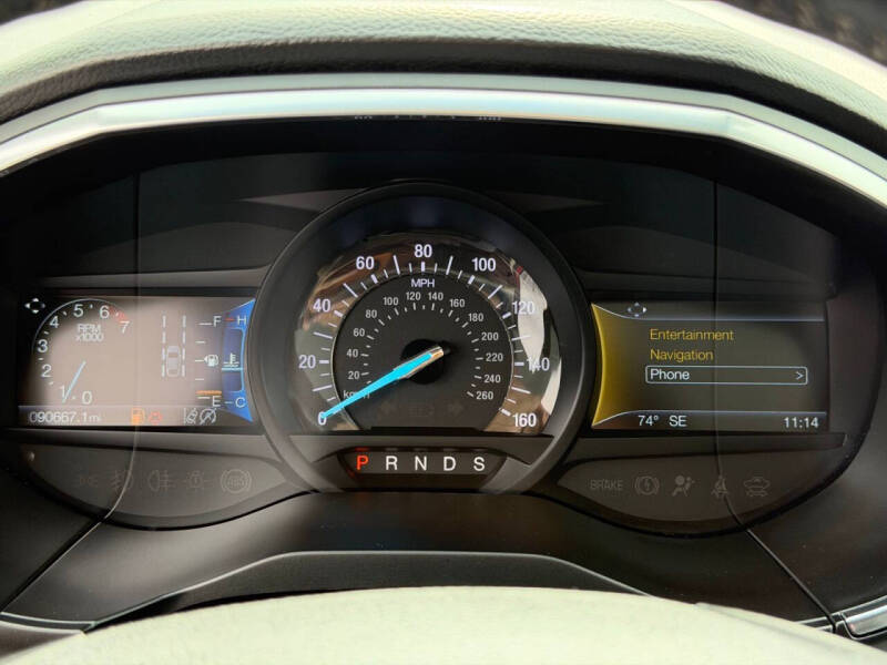 2020 Ford Edge Titanium