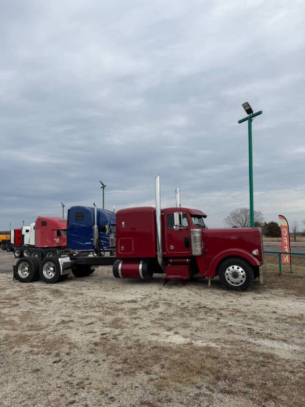 1996 Peterbilt 379
