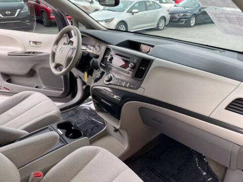 2013 Toyota Sienna