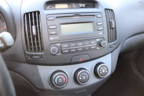 2009 Hyundai Elantra SE