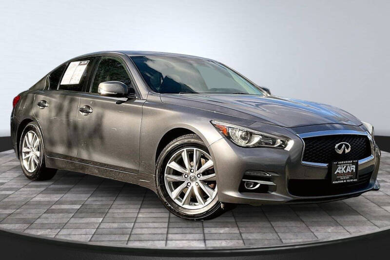 2015 Infiniti Q50