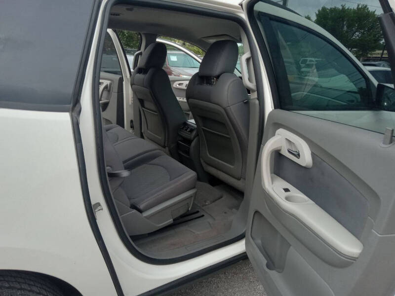 2012 Chevrolet Traverse LS