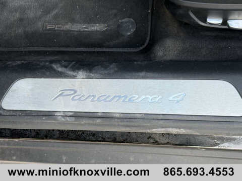 2018 Porsche Panamera 4