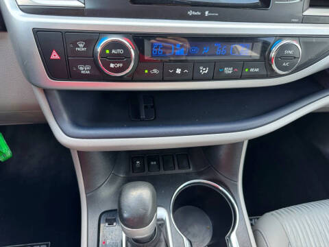 2015 Toyota Highlander