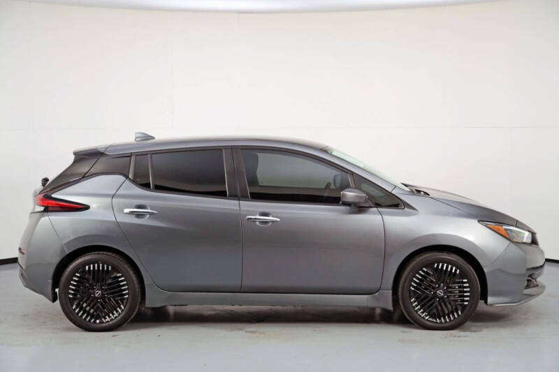 2023 Nissan LEAF SV PLUS