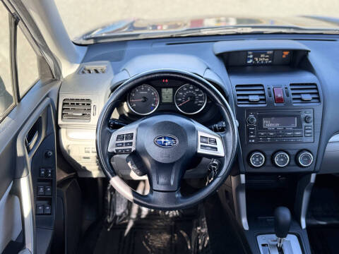 2015 Subaru Forester 2.5i