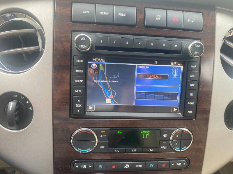 2013 Ford Expedition XLT