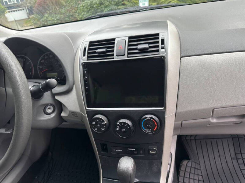 2009 Toyota Corolla LE