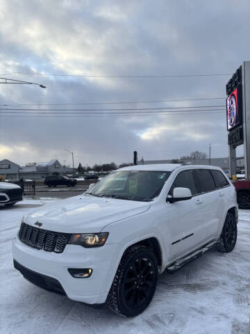 2017 Jeep Grand Cherokee Laredo