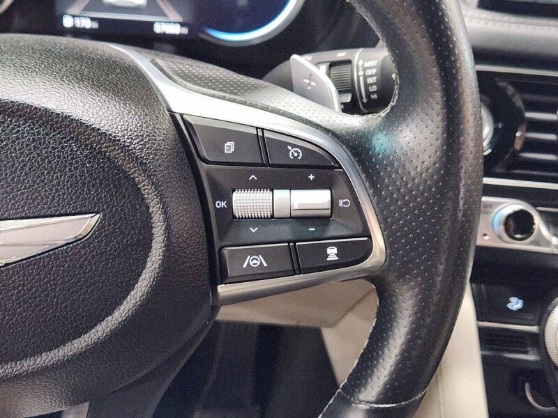 2023 Genesis G70