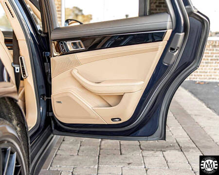 2018 Porsche Panamera