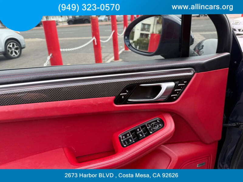 2016 Porsche Macan S