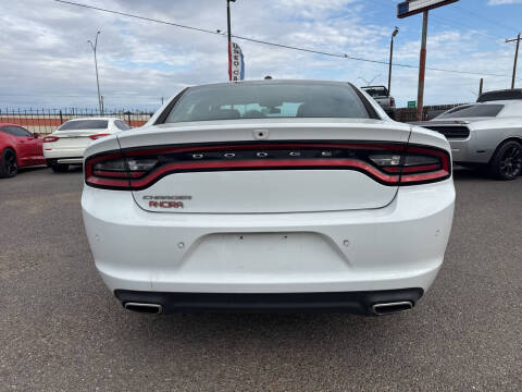 2022 Dodge Charger SXT