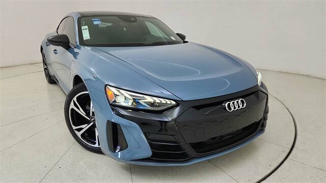 2022 Audi e-tron GT quattro Premium Plus