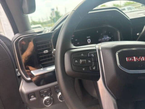 2024 GMC Sierra 1500 Elevation Standard