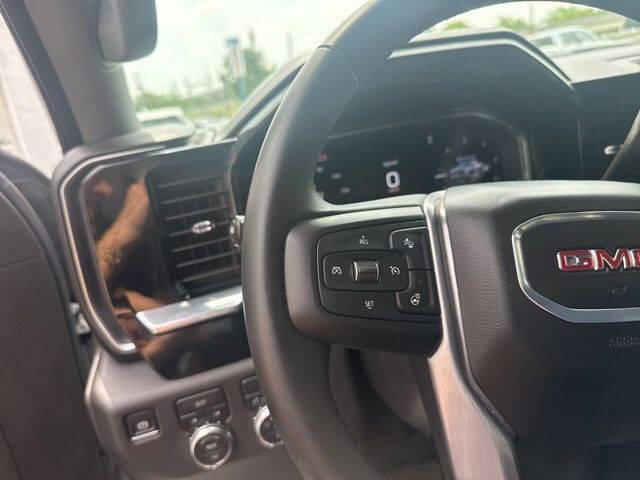 2024 GMC Sierra 1500 Elevation Standard
