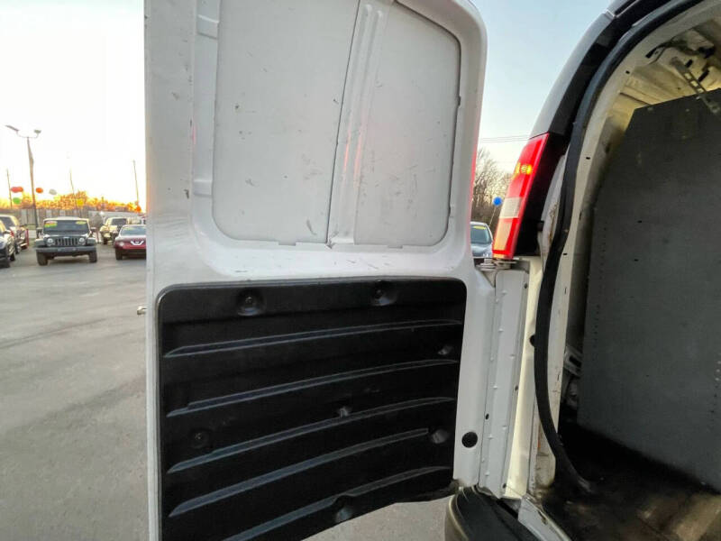 2016 Chevrolet Express 2500