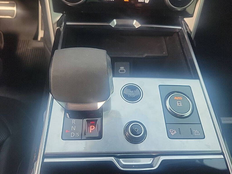 2023 Land Rover Range Rover P530 SE