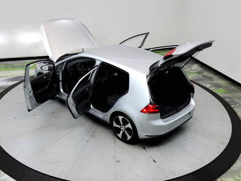 2016 Volkswagen Golf GTI S