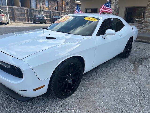2012 Dodge Challenger SXT